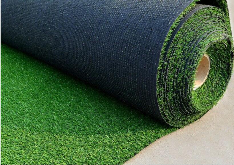 铺设人造草坪时应注意什么 铺设人造草坪时应注意什么